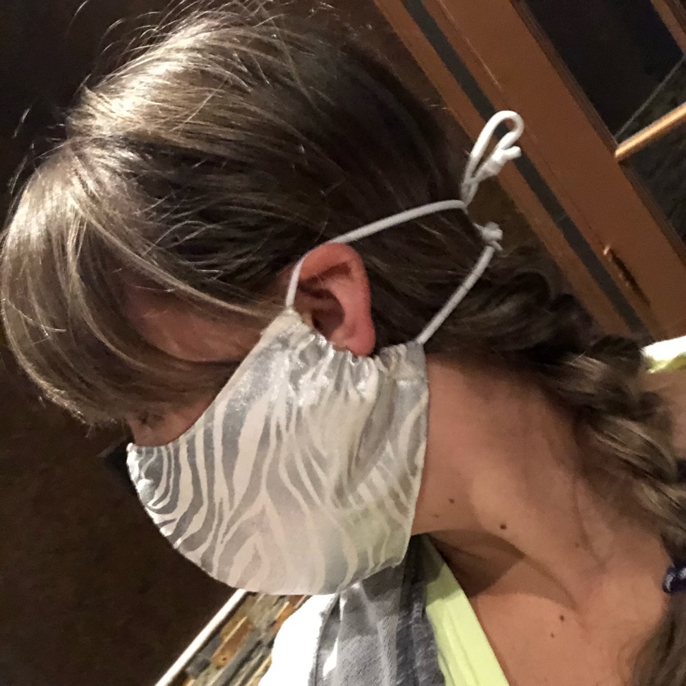 3 Face masks w/ nose wire, filter pocket